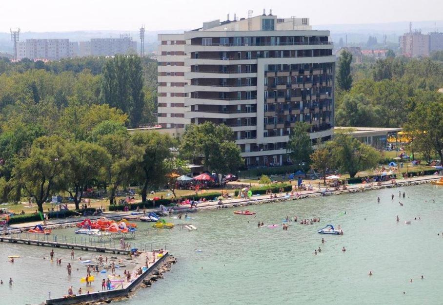'Good Feelings' Aparthotel Σίοφοκ Εξωτερικό φωτογραφία